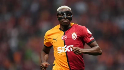 Galatasaray, Osimhen'in transfer maliyetini reklam gelirleriyle dengeledi!