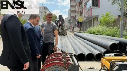 Kağızman'da sürdürülen altyapı ve kaldırım çalışmaları detaylı bir şekilde değerlendirildi