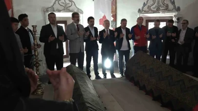 Bursa'da dualarla anılan Hüma Hatun: Cihan padişahını dünyaya getiren kadın