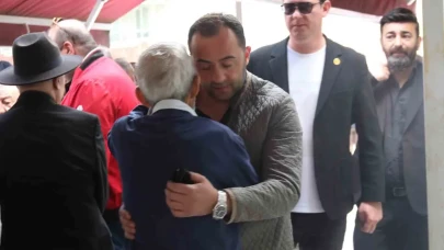 Türk futbolunun unutulmaz ismi Eskişehirspor'dan ayrıldı: Nihat Atacan'ı spor camiası yalnız bırakmadı