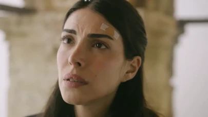 Deniz Baysal'ın Dizideki Karakteri Esme Ölüyor mu? Ayrılıyor mu?