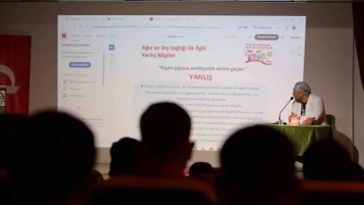 Gülüşlerin Sağlığına Önem Verenler İş Başında: Bayburtlu Gençlere Ağız Bakımı Dersleri Veriliyor