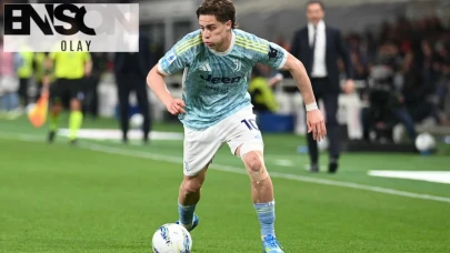 Van der Saar: Kenan Yıldız Juventus taraftarlarının yeni kahramanı olabilir