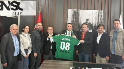 Artvinspor Kulübü, İlçe Kaymakamı ve Belediye Başkanını ziyaret etti