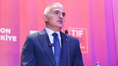 Kültür ve Turizm Bakanı Mehmet Nuri Ersoy'un açıklaması: Necip Fazıl Kısakürek'i saygı ve minnetle anıyorum
