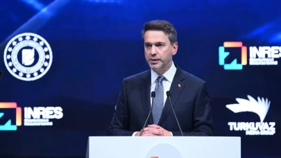 Bakan Bayraktar'dan Turkuvaz'daki enerji zirvesinde nükleer mesajı: 'Bir tercih değil zaruret'