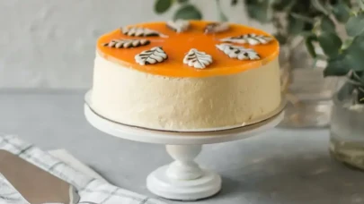Hafif ve kremsi balkabaklı cheesecake tarifi! Misafirler zile basana kadar hazır oluyor