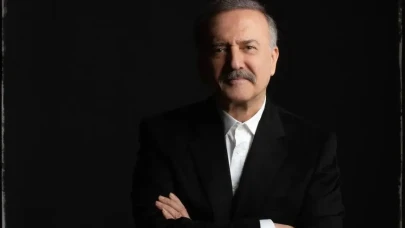 Edebiyat dünyasının renkli kalemlerinden biri: Murathan Mungan'ın derinlikleri!