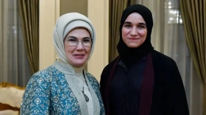 Ahmed Şara’nın Eşi Latife El Durubi Nereli, Kaç Yaşında, Aile Kökeni Osmanlı’ya mı Dayanıyor?