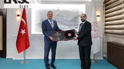 Vali Bozkurt, İletişim Başkanlığı Erzurum Bölge Müdürü Küçükece ile İstişare Toplantısı Gerçekleştirdi