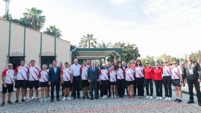 Antalya'da Avrupa Okçuluk Şampiyonası'na Bakan Bak'tan destek!
