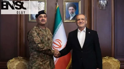 Pakistan Genelkurmay Başkanı Munir, İran Cumhurbaşkanı Pezeşkiyan ile görüştü