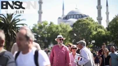 İran'daki Savaşın Türkiye Turizmine Etkisi: Nisan Ayında Yabancı Ziyaretçi Sayısında Düşüş!