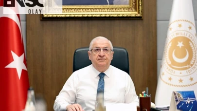 Milli Savunma Bakanı Hulusi Akar, heyetler arasındaki görüşmeye liderlik yaptı