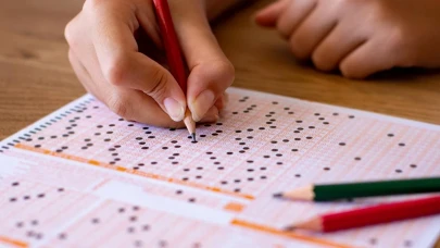 Yapay Zeka Sınavda 11 Soruyu Yanlış Yaptı!