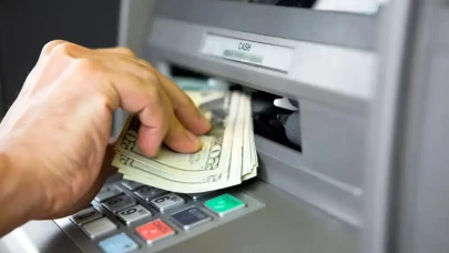 Bankaların ATM'lerinden nakit iade dönemi başlıyor!