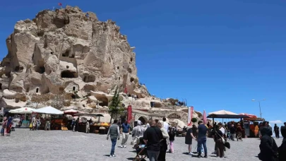 Kapadokya Bayramda Ziyaretçi Akınına Uğradı: İşte En Çok İlgi Gören Noktalar