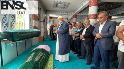Ziyaret yarım kaldı: Otobüs faciasında can veren anne ve kızına hüzünlü veda
