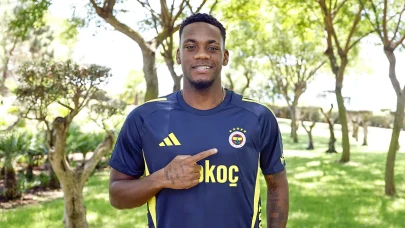 Jhon Duran'ın Galatasaray'a transferi resmen onaylandı: Taraftarlar heyecanla bekliyor!