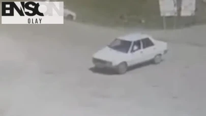 Siverek'te ucuz atlatılan kaza: Akaryakıt istasyonu girişinde şarampole uçtu