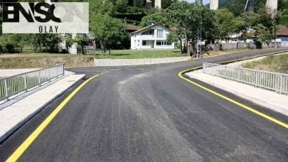 Düzce’de sürücülerin yüzünü güldüren çalışma: Köy yolları artık çok daha güvenli