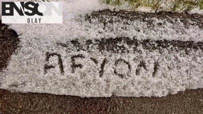 Afyonkarahisar’da beklenmedik bir durum: Yaz mevsiminde aniden karla kaplanan gökyüzü!
