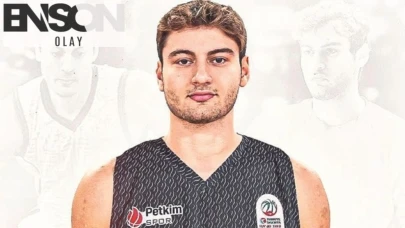 Petkimspor, genç futbolcu Ozan ile sözleşme imzaladı.