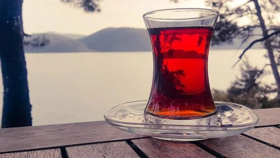 Çay Tiryakilerine Müjde! En Uygun 1 Kiloluk Çay Fiyatları Belli Oldu