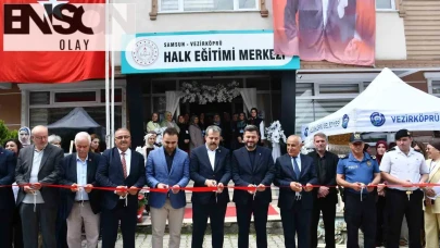 Vezirköprü'de Yetenekli Ellerden Harika Bir Gösteri: 365 Günün Emekleri Sanat Şölenine Dönüştü!