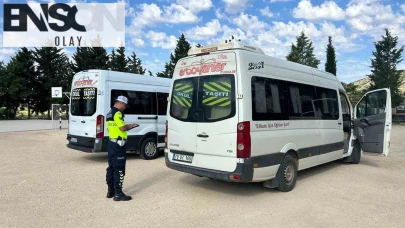 Kilis'te Eğitimde Güvenlik Önlemleri Arttırıldı: Jandarma ekipleri okulları yakın markaja aldı