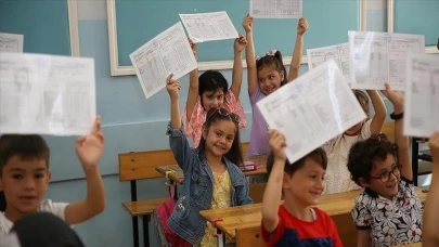 Karneler ne zaman? 2026 karne günü saatleri belli oldu