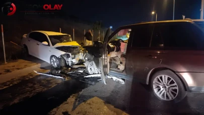 Sancaktepe'de feci zincirleme kaza : Ters yöne giren otomobil dehşet saçtı, 5 yaralı