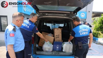 Mersin'de zincir market denetimi : Tarihi geçmiş 135 ürün ele geçirildi
