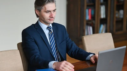 Litvanya'nın başkenti Vilnius'ta görev yapan Hollanda Büyükelçisi Twiss'e Budrys'ten duygusal veda mesajı!