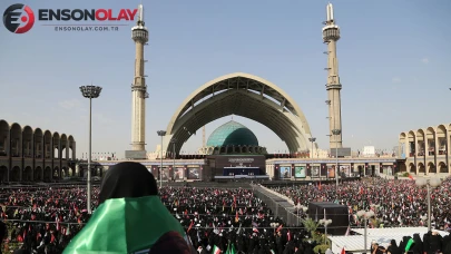 Tahran'da düzenlenen cenaze töreninde binlerce kişi, ABD ve İsrail saldırılarında yaşamını yitirenler için Hamaney'i uğurladı