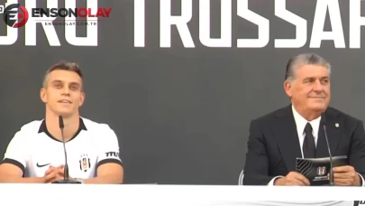 Beşiktaş'ın yeni transferi Leandro Trossard için imza töreni düzenlendi