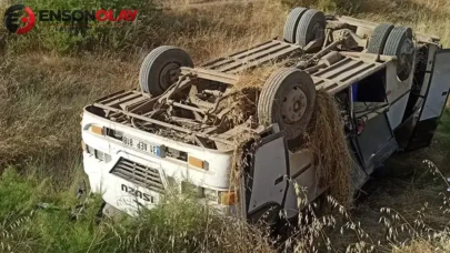 Amasya'da tarım işçilerini taşıyan minibüs tarlaya devrildi : 6'sı çocuk 16 yaralı