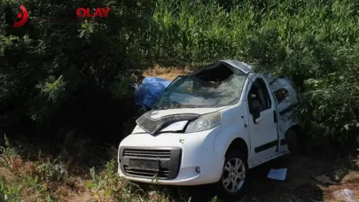 Aksaray'da düğün dönüşü feci kaza : Aynı aileden 3 kişi hayatını kaybetti, 1 yaralı