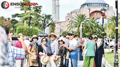 Rus turistler Türkiye'de ödeme sorunları yaşıyor