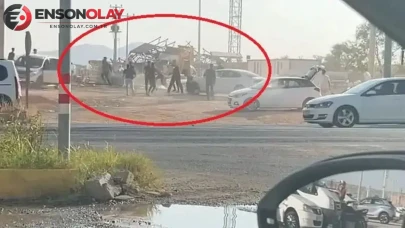Diyarbakır'da iki grup arasında taşlı, sopalı kavga : 2 yaralı