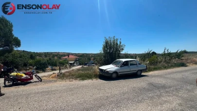 Gördes'te motosiklet otomobile çarptı, 2 kişi yaralandı
