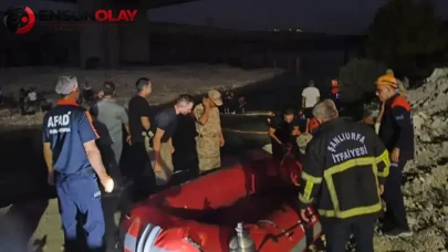 Şanlıurfa'da adacıkta sıkışıp kalan 32 kişi, kahraman ekipler tarafından kurtarıldı!
