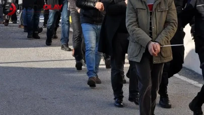 81 ilde eş zamanlı FETÖ operasyonu : 704 gözaltı