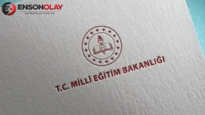 Milli Eğitim Bakanlığı tarafından düzenlenen Açıköğretim Ortaokulu ve Lise Sınavı'nın (MEB-AGS) ilk oturumu başladı
