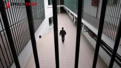 Adana'da uyuşturucu satıcısına 15 yıl hapis cezası