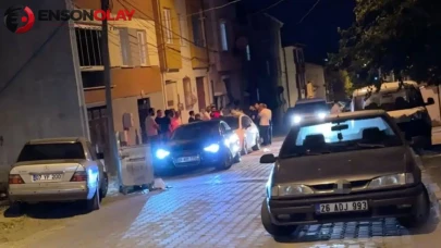 Eskişehir'de taş ve sopa kullanılarak yaşanan kavga sonucunda 1 polis ve 7 kişi yaralandı