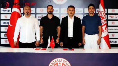 Antalyaspor, Soner Dikmen ve Erdoğan Yeşilyurt ile sözleşme yeniledi