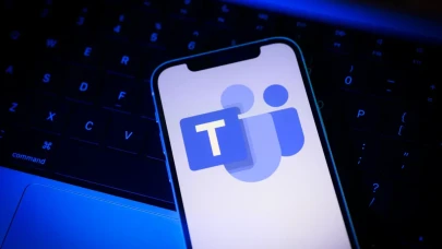 Microsoft Teams, Toplantı İçin Yapay Zeka Denetimi Ekliyor
