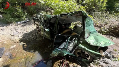 Çanakkale'de korkunç kaza: Araç dere yatağına devrildi, 2 kişi hayatını kaybetti