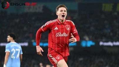 Manchester City, Elliot Anderson transferini resmen açıkladı : 136 milyon Euro'luk bonservis